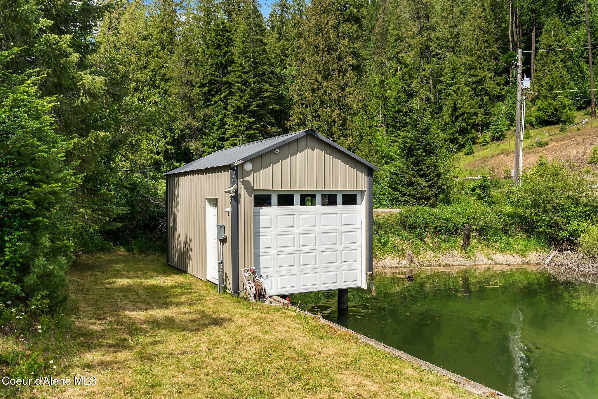 74 Eureka Road Sagle, ID 83860 - Photo 63 of 102 Boat House