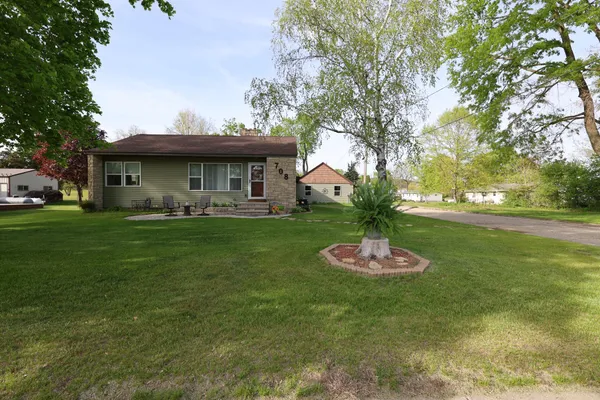 $299,900 | 708 3rd Street, Pepin, WI 54759