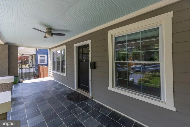 a view of livingroom with window