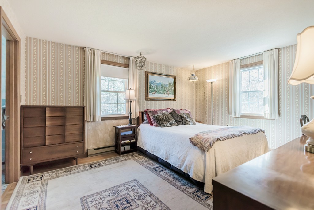 77 Greenwood Road Andover, MA 01810 - Photo 16 of 25 Gallery Image 16