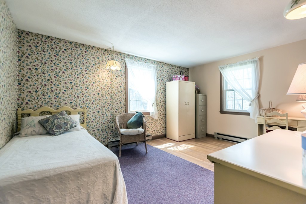 77 Greenwood Road Andover, MA 01810 - Photo 17 of 25 Gallery Image 17