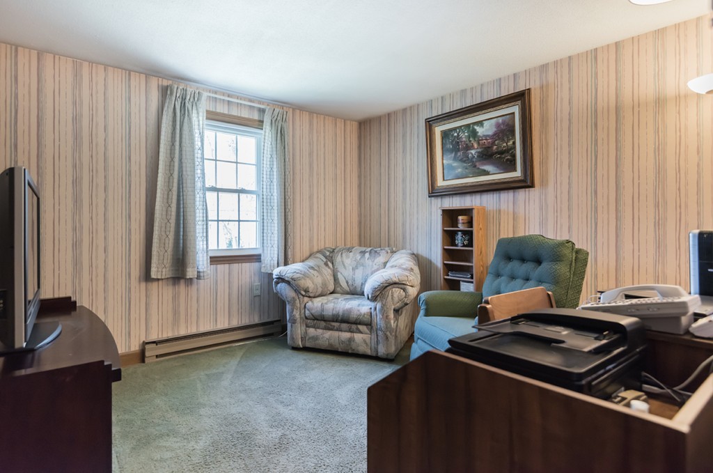 77 Greenwood Road Andover, MA 01810 - Photo 18 of 25 Gallery Image 18