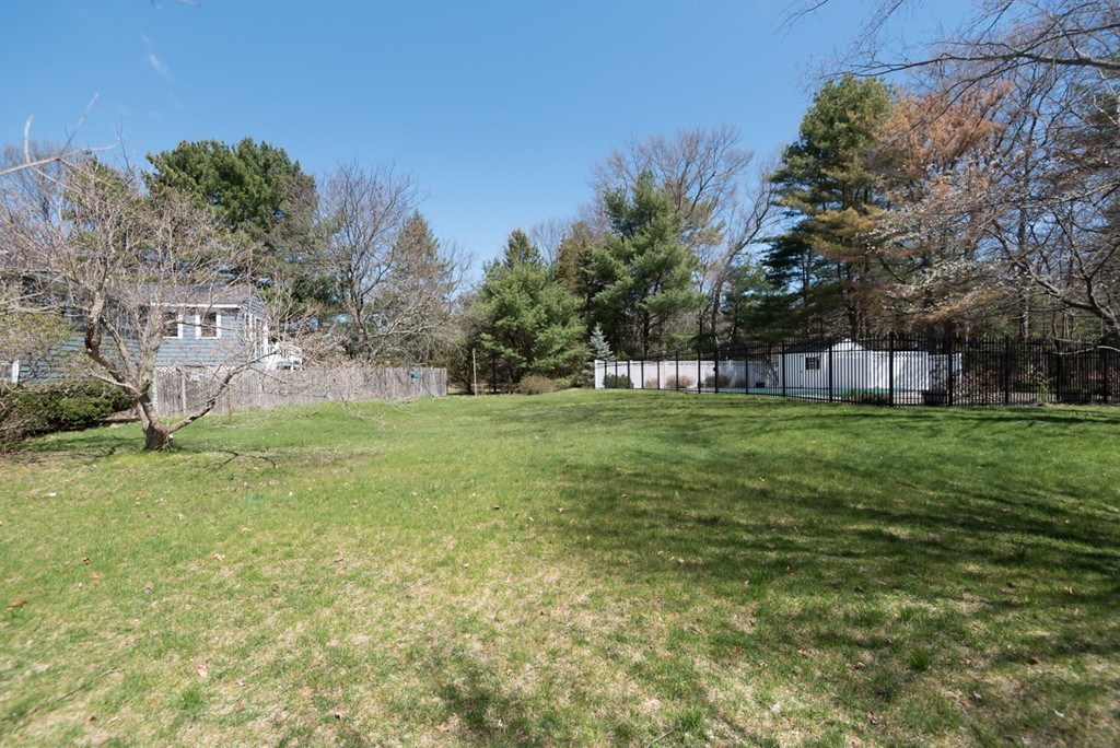77 Greenwood Road Andover, MA 01810 - Photo 25 of 25 Gallery Image 25