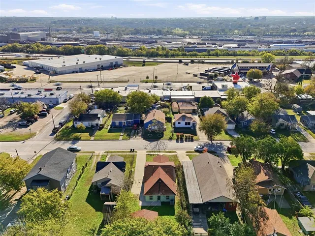 an aerial view of multiple house
