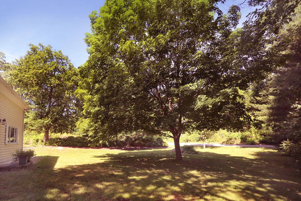 17 Spring Hill Road Newbury, MA 01922 - Photo 25 of 30