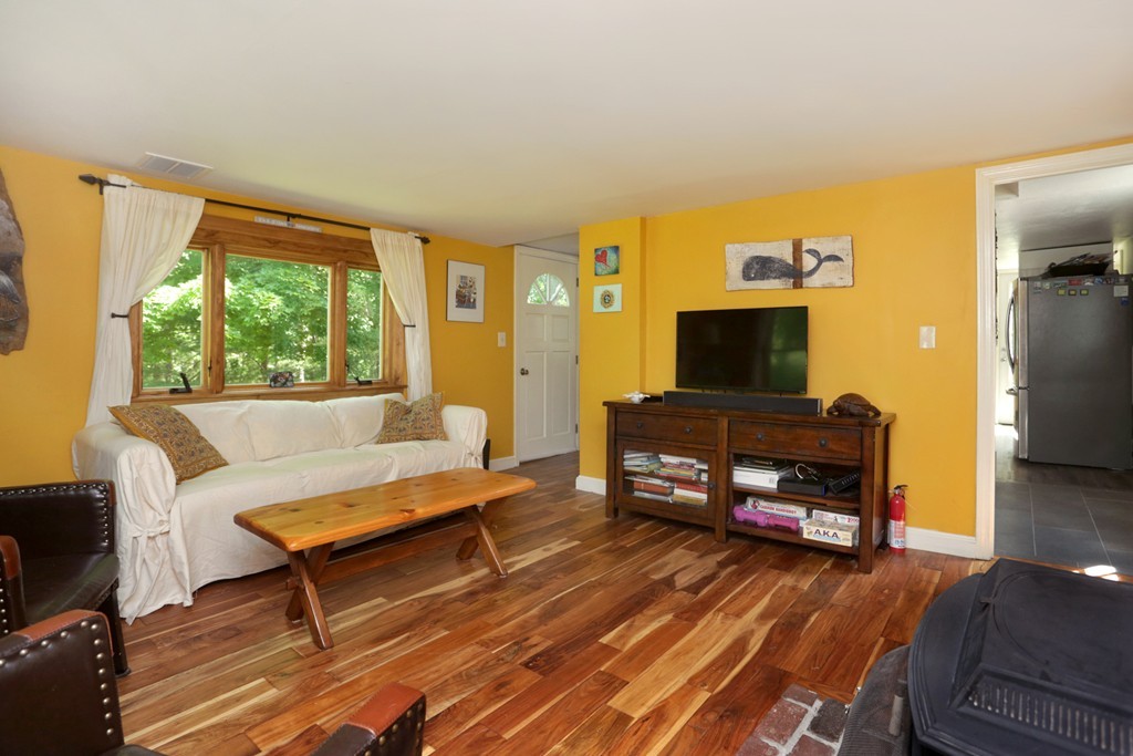 17 Spring Hill Road Newbury, MA 01922 - Photo 4 of 30