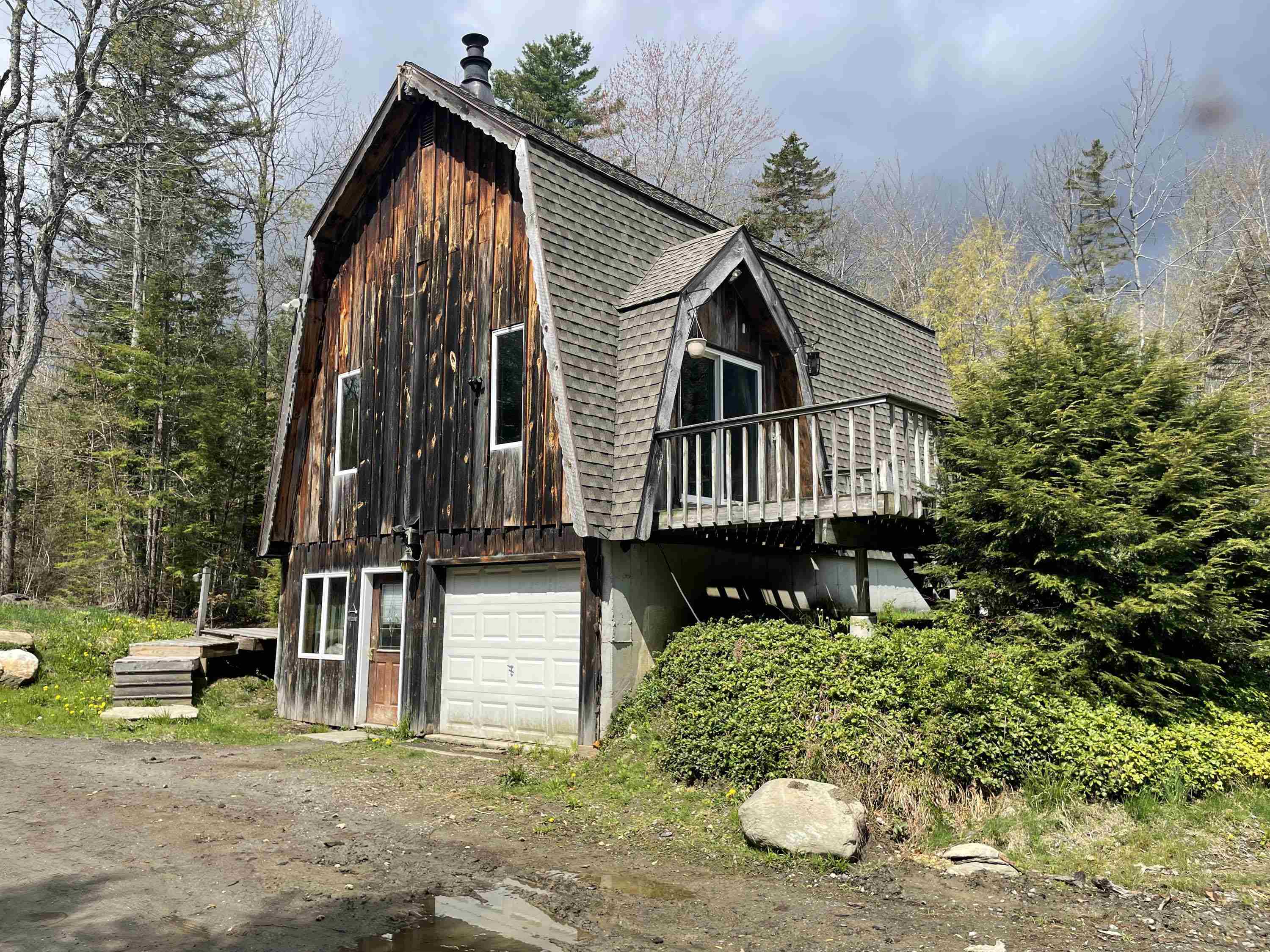 33 Forrest Lane Newfane, VT 05345 - Photo 2 of 36