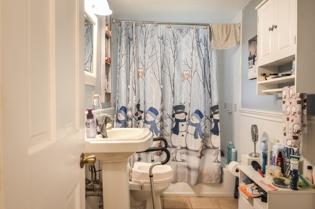 60 Marlboro Road Berlin, MA 01503 - Photo 32 of 34 a bathroom with a sink and a mirror