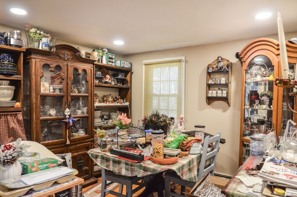 60 Marlboro Road Berlin, MA 01503 - Photo 33 of 34 a view of a dining room with furniture