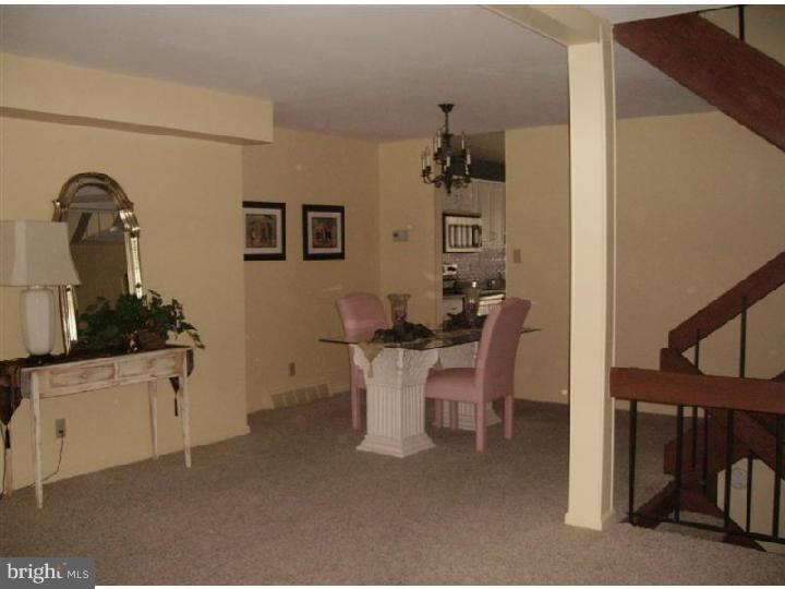 61 Wood Circle Reading, PA 19607 - Photo 6 of 16 Gallery Image 6