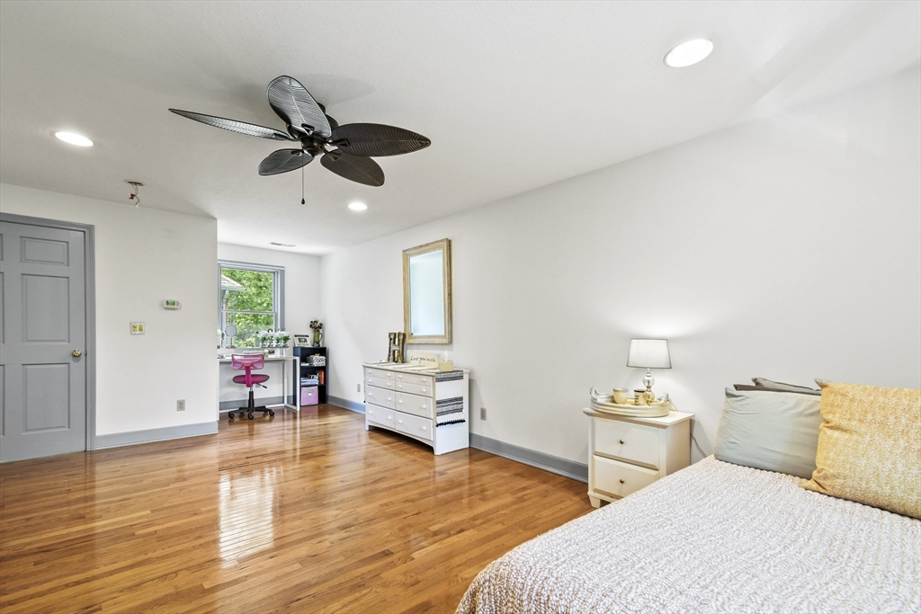 145 Stonehill Road East Longmeadow, MA 01028 - Photo 21 of 42