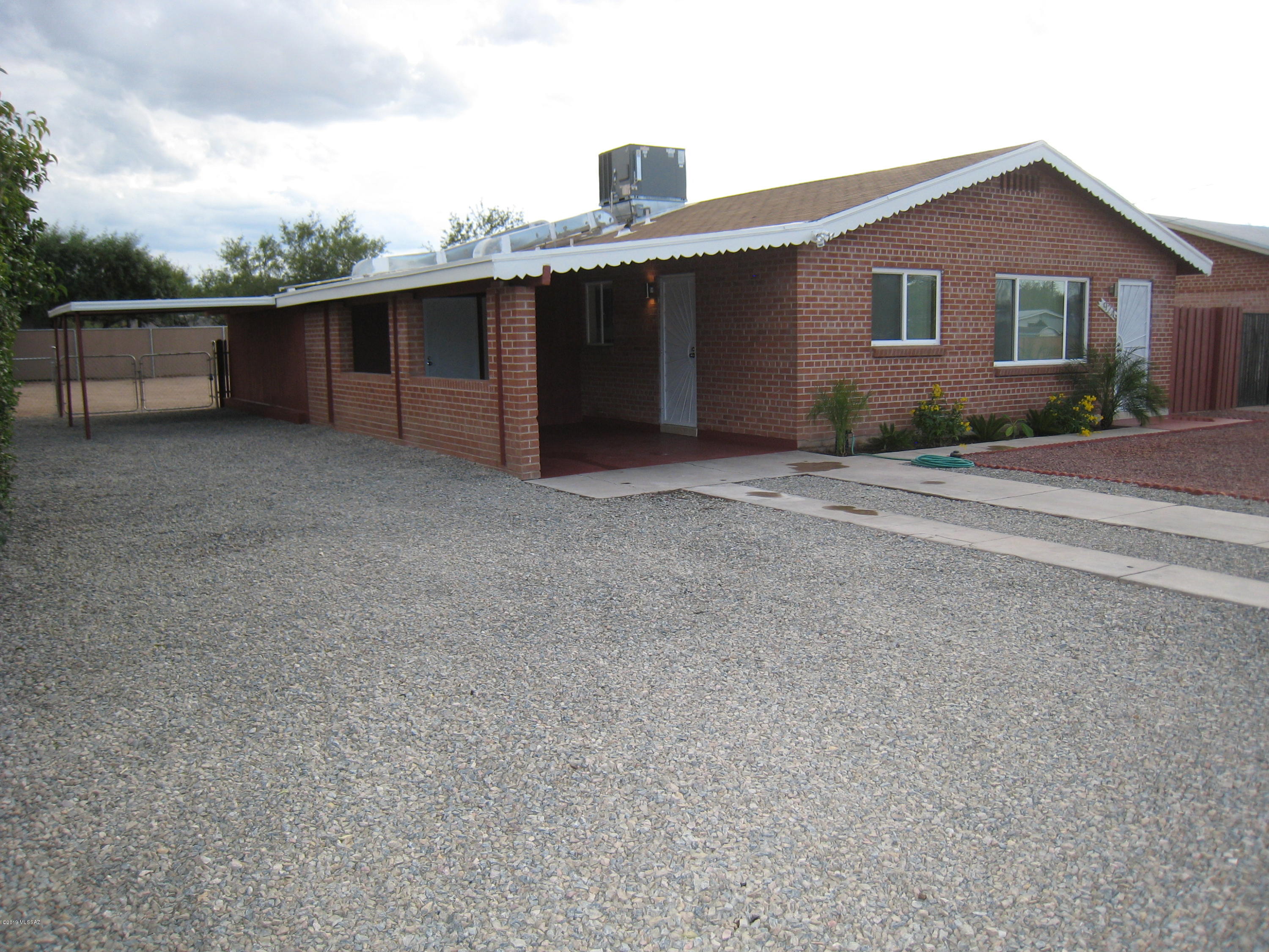 924 East Roger Road Tucson, AZ 85719 - Photo 2 of 50 Gallery Image 2