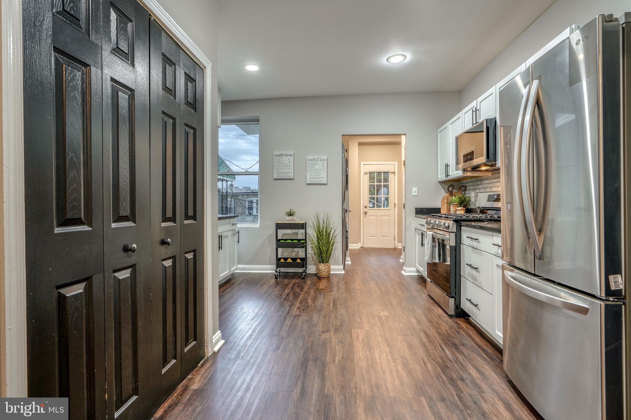 958 North Franklintown Road Baltimore, MD 21216 - Photo 15 of 45 Gallery Image 15