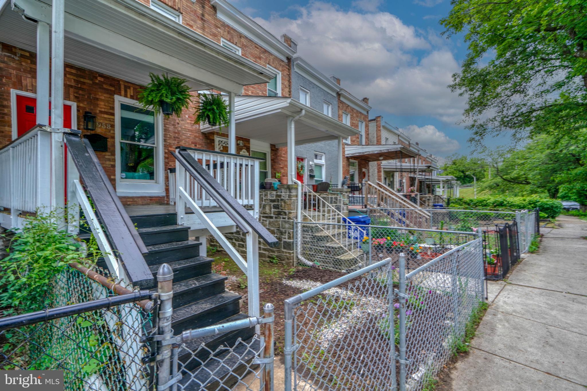 958 North Franklintown Road Baltimore, MD 21216 - Photo 3 of 45 Gallery Image 3