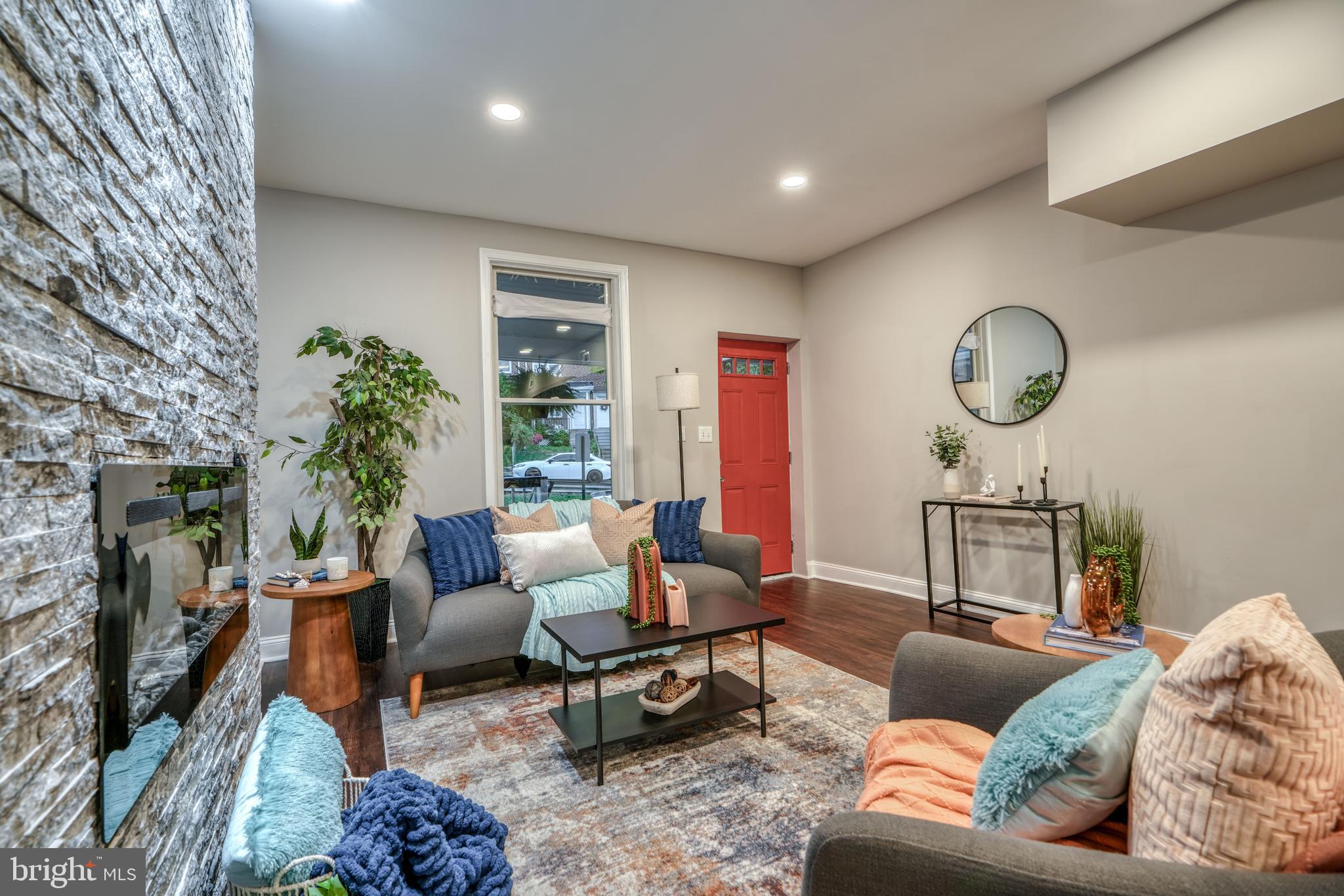 958 North Franklintown Road Baltimore, MD 21216 - Photo 10 of 45 Gallery Image 10