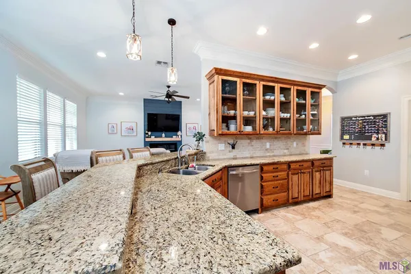 $420,000 | 211 Pearl Margaret Drive, Gray, LA 70359