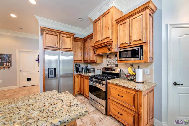 $450,000 | 211 Pearl Margaret Drive, Gray, LA 70359