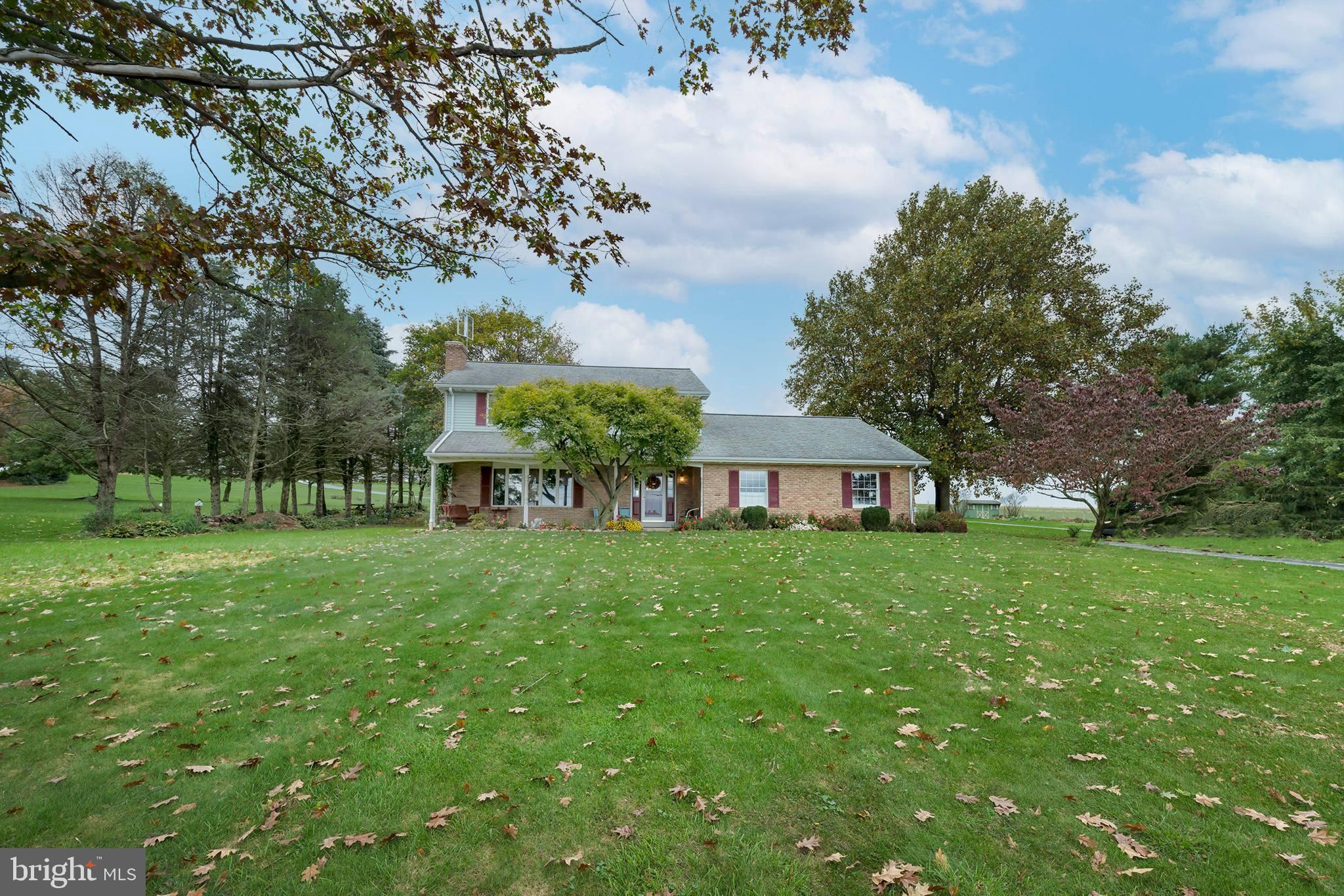 797 Long Road Manheim, PA 17545 - Photo 2 of 37