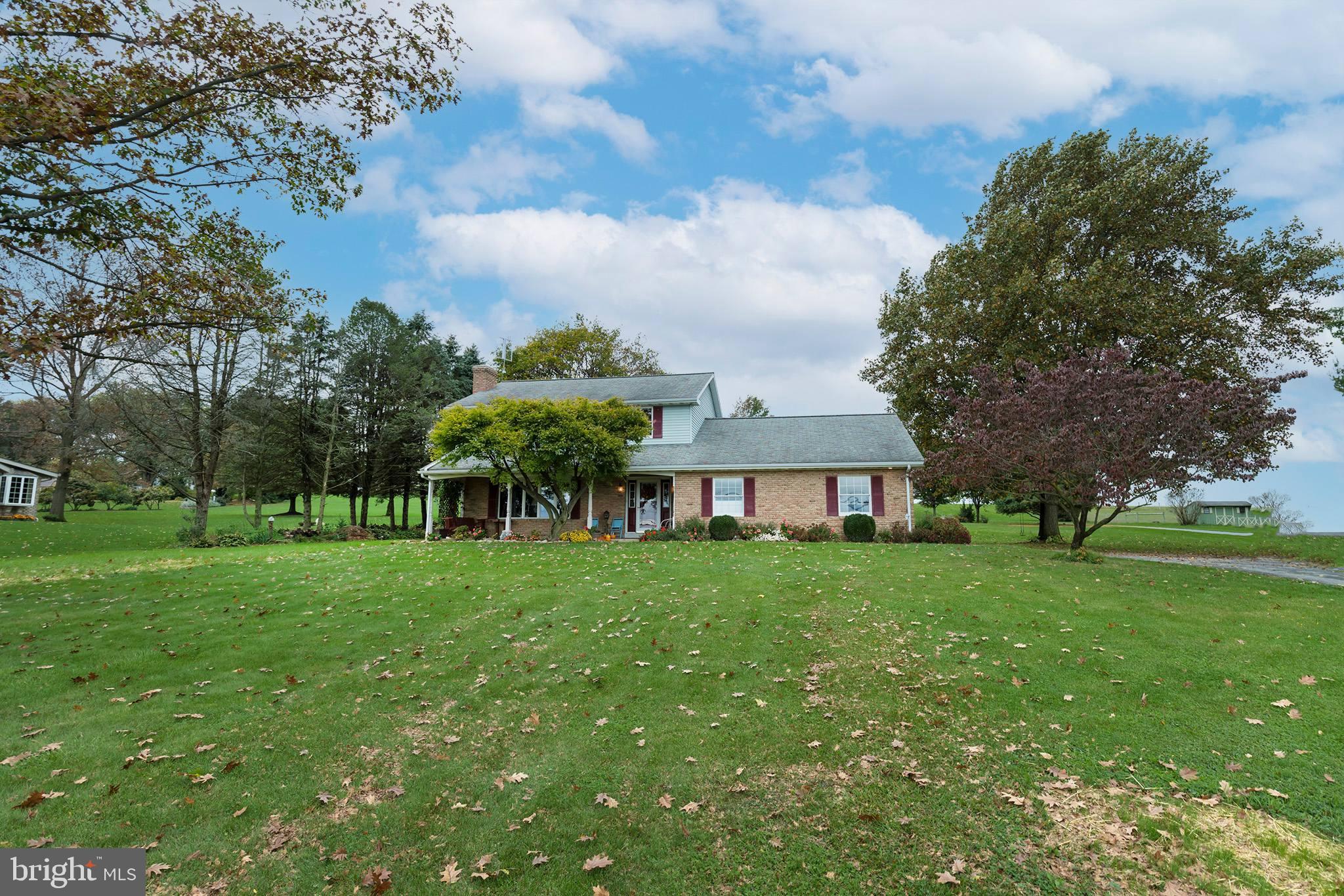 797 Long Road Manheim, PA 17545 - Photo 4 of 37