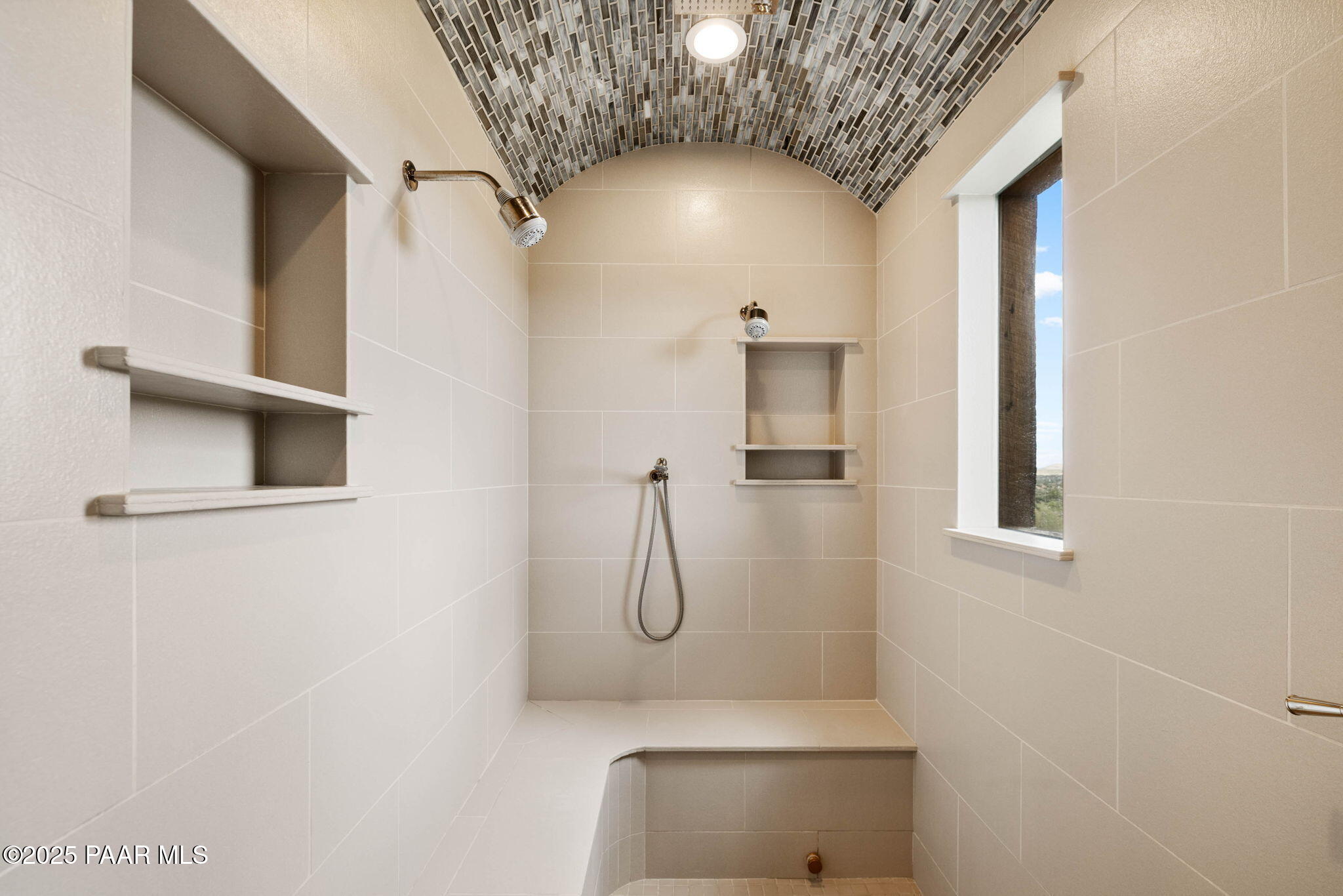 14800 North Puntenney Road Prescott, AZ 86305 - Photo 32 of 100 37-Primary Bathroom (7)