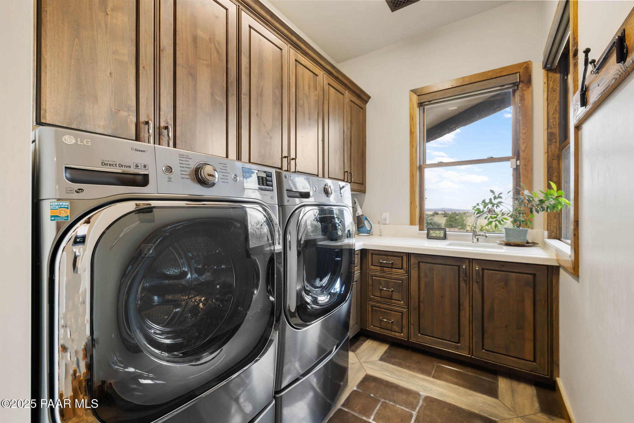 14800 North Puntenney Road Prescott, AZ 86305 - Photo 59 of 100 62-Laundry Room