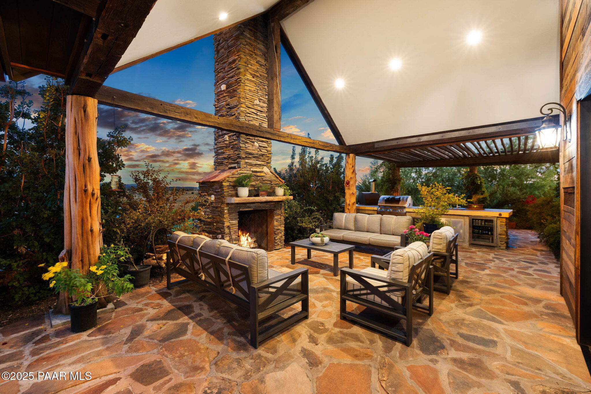 14800 North Puntenney Road Prescott, AZ 86305 - Photo 68 of 100 a outdoor living space with furniture and garden view