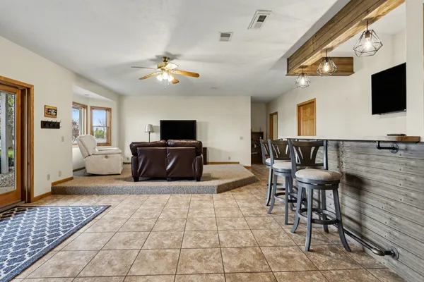 $829,000 | 25315 Island View Lane, Sturgis, MI 49091