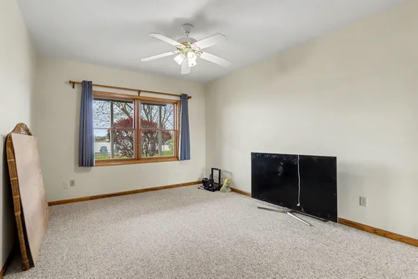 $829,000 | 25315 Island View Lane, Sturgis, MI 49091
