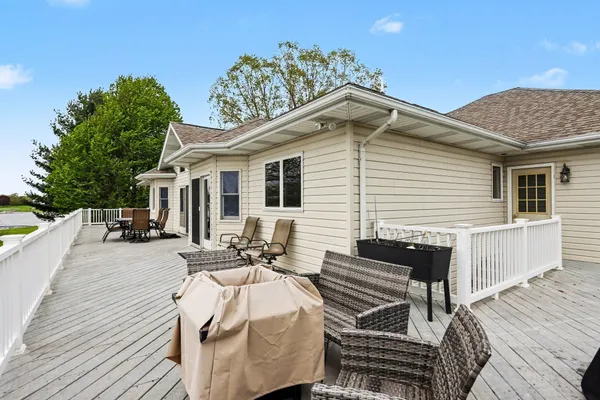 $829,000 | 25315 Island View Lane, Sturgis, MI 49091