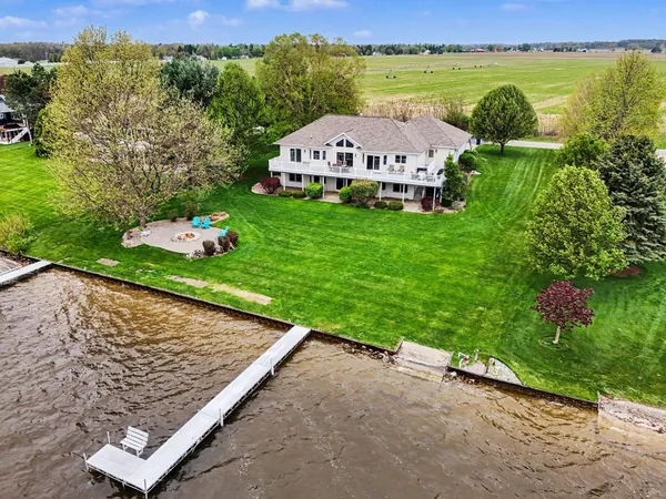 $829,000 | 25315 Island View Lane, Sturgis, MI 49091
