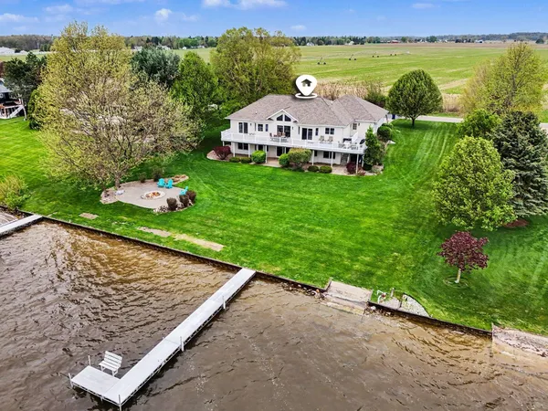 $829,000 | 25315 Island View Lane, Sturgis, MI 49091