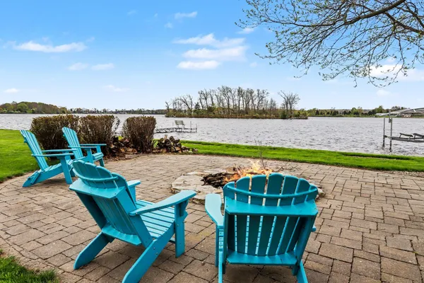 $829,000 | 25315 Island View Lane, Sturgis, MI 49091
