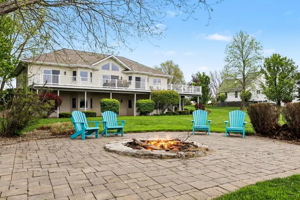 $829,000 | 25315 Island View Lane, Sturgis, MI 49091