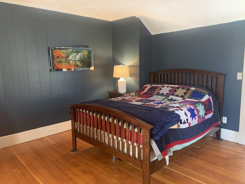 54 Bolton Road Lancaster, MA 01523 - Photo 12 of 36