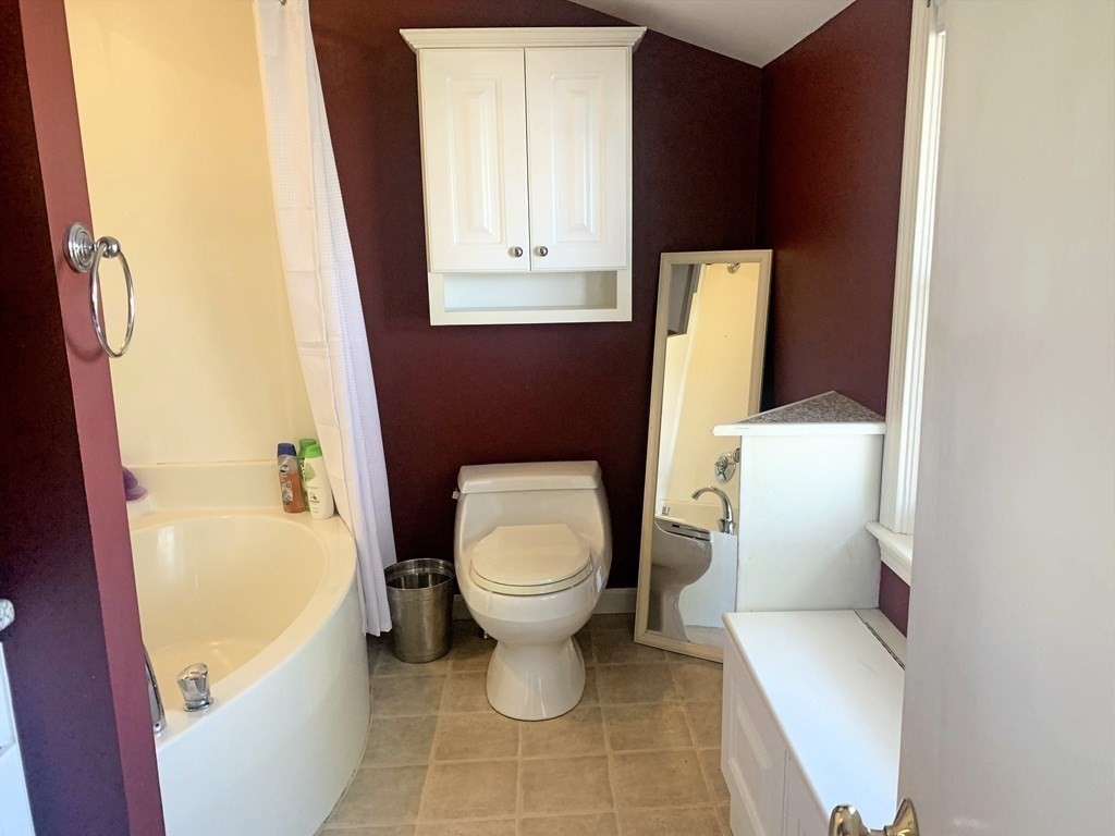54 Bolton Road Lancaster, MA 01523 - Photo 17 of 36