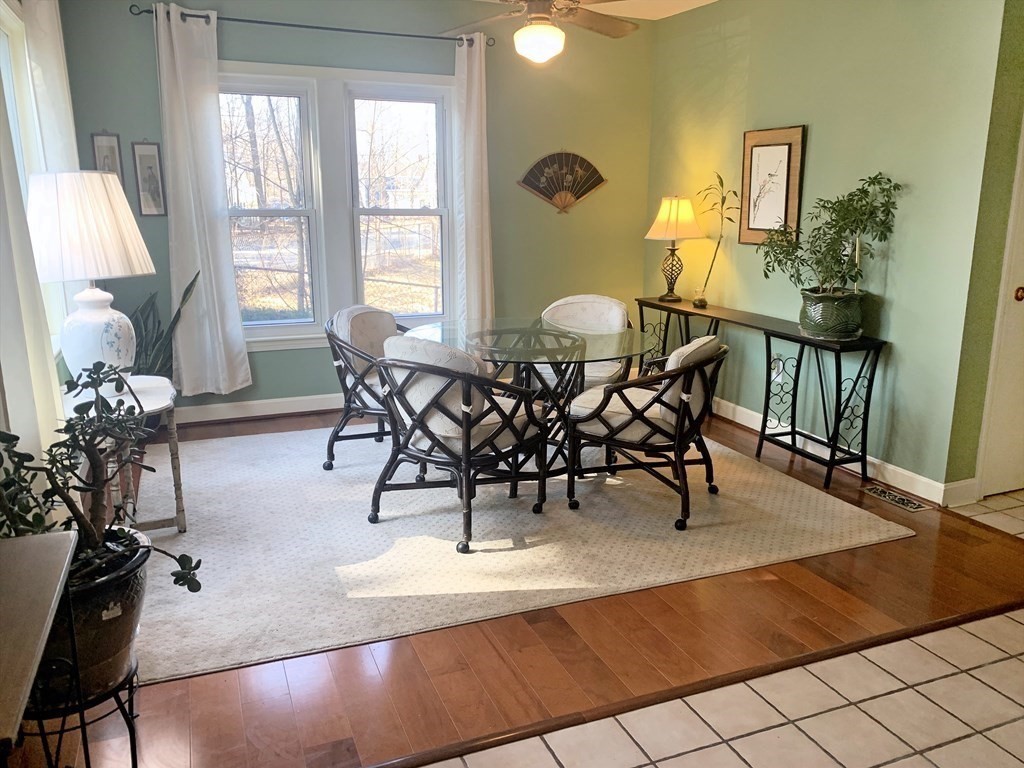 54 Bolton Road Lancaster, MA 01523 - Photo 5 of 36