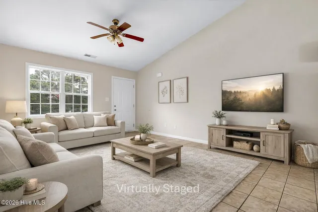 $1,200 | 106 Laib Lane, Unit 5, Sneads Ferry, NC 28460