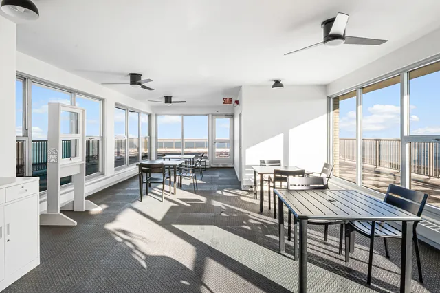 $1,600 | 5757 North Sheridan Road, Unit 15G, Chicago, IL 60660