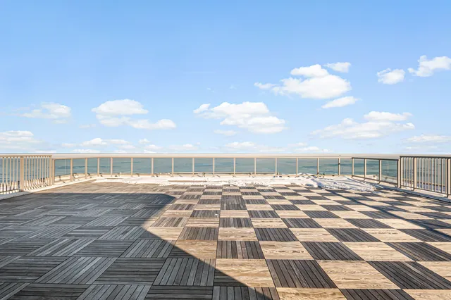 $1,600 | 5757 North Sheridan Road, Unit 15G, Chicago, IL 60660