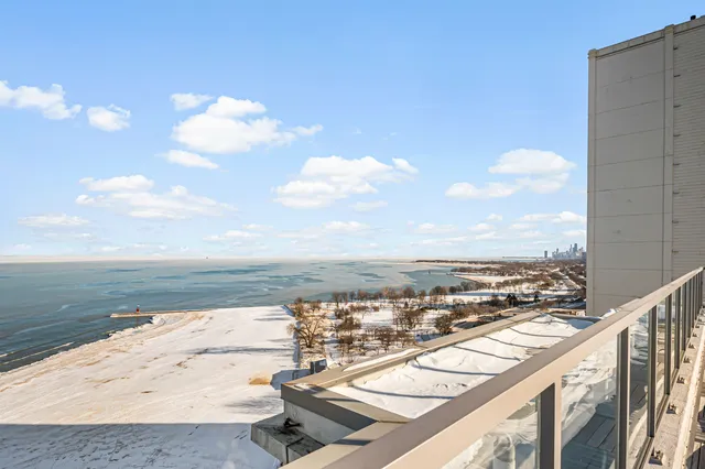 $1,600 | 5757 North Sheridan Road, Unit 15G, Chicago, IL 60660