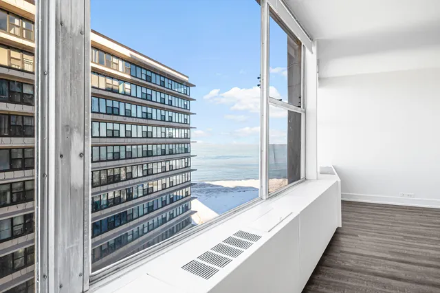 $1,600 | 5757 North Sheridan Road, Unit 15G, Chicago, IL 60660