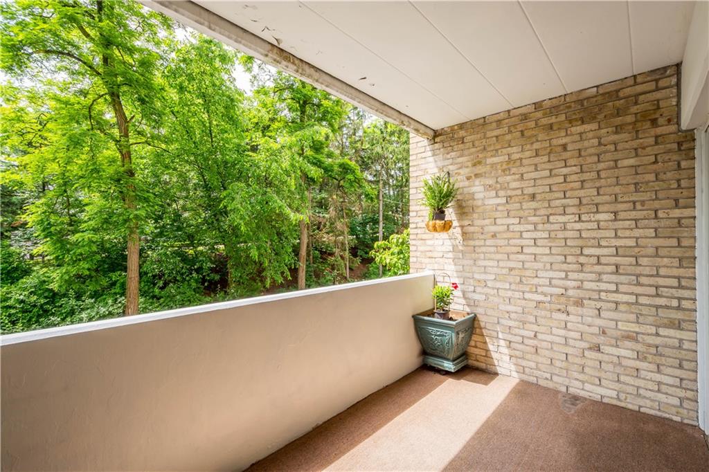 55 Highland Road, Unit 205 Bethel Park, PA 15102 - Photo 6 of 34