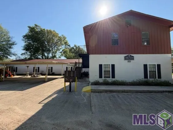 $1,100 | 31808 Netterville Road, Unit 6, Denham Springs, LA 70726