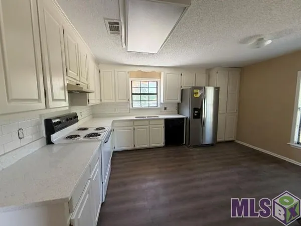 $1,100 | 31808 Netterville Road, Unit 6, Denham Springs, LA 70726
