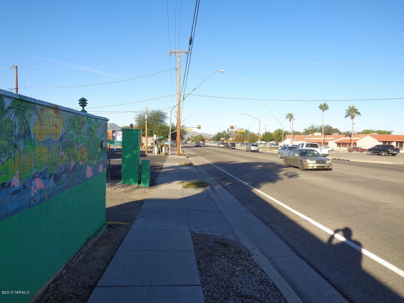 1455 West Prince Road Tucson, AZ 85705 - Photo 4 of 14