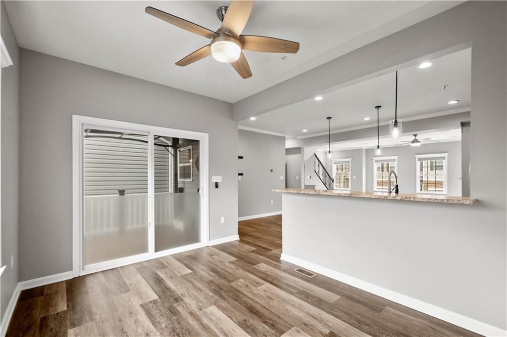 215 Lockheed Drive Coraopolis, PA 15108 - Photo 12 of 33