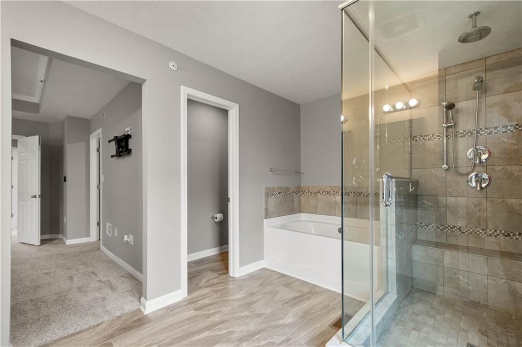 215 Lockheed Drive Coraopolis, PA 15108 - Photo 21 of 33