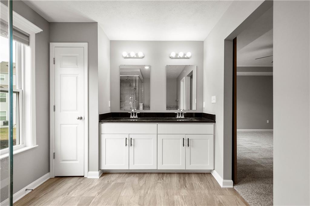 215 Lockheed Drive Coraopolis, PA 15108 - Photo 22 of 33