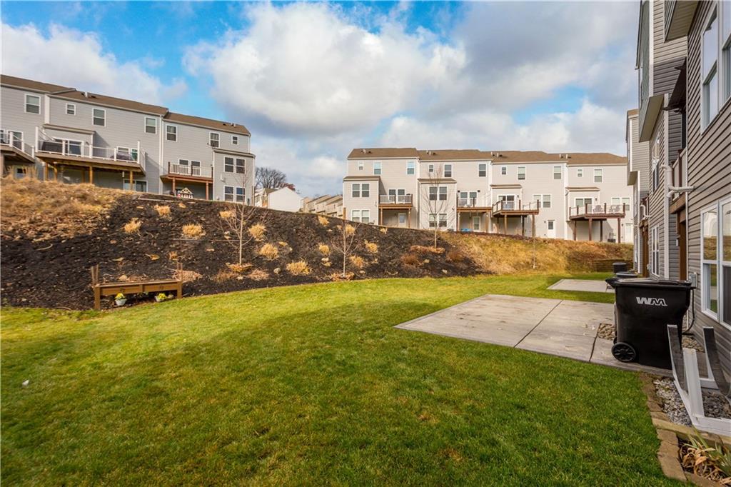 215 Lockheed Drive Coraopolis, PA 15108 - Photo 32 of 33