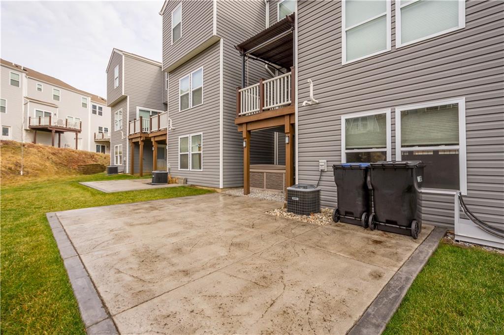 215 Lockheed Drive Coraopolis, PA 15108 - Photo 33 of 33